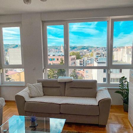 Appartement Stan Na Dan Bella à Banja Luka Extérieur photo