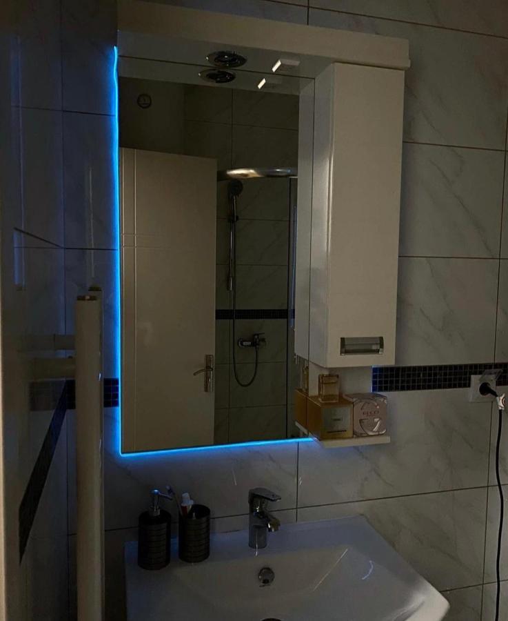 Appartement Stan Na Dan Bella à Banja Luka Extérieur photo