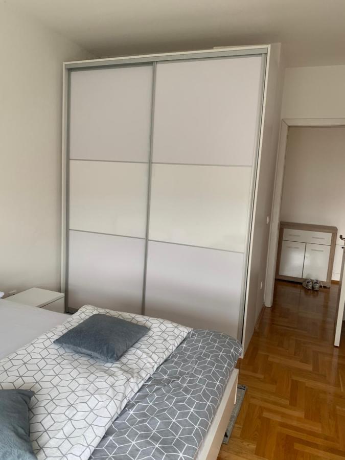 Appartement Stan Na Dan Bella à Banja Luka Extérieur photo